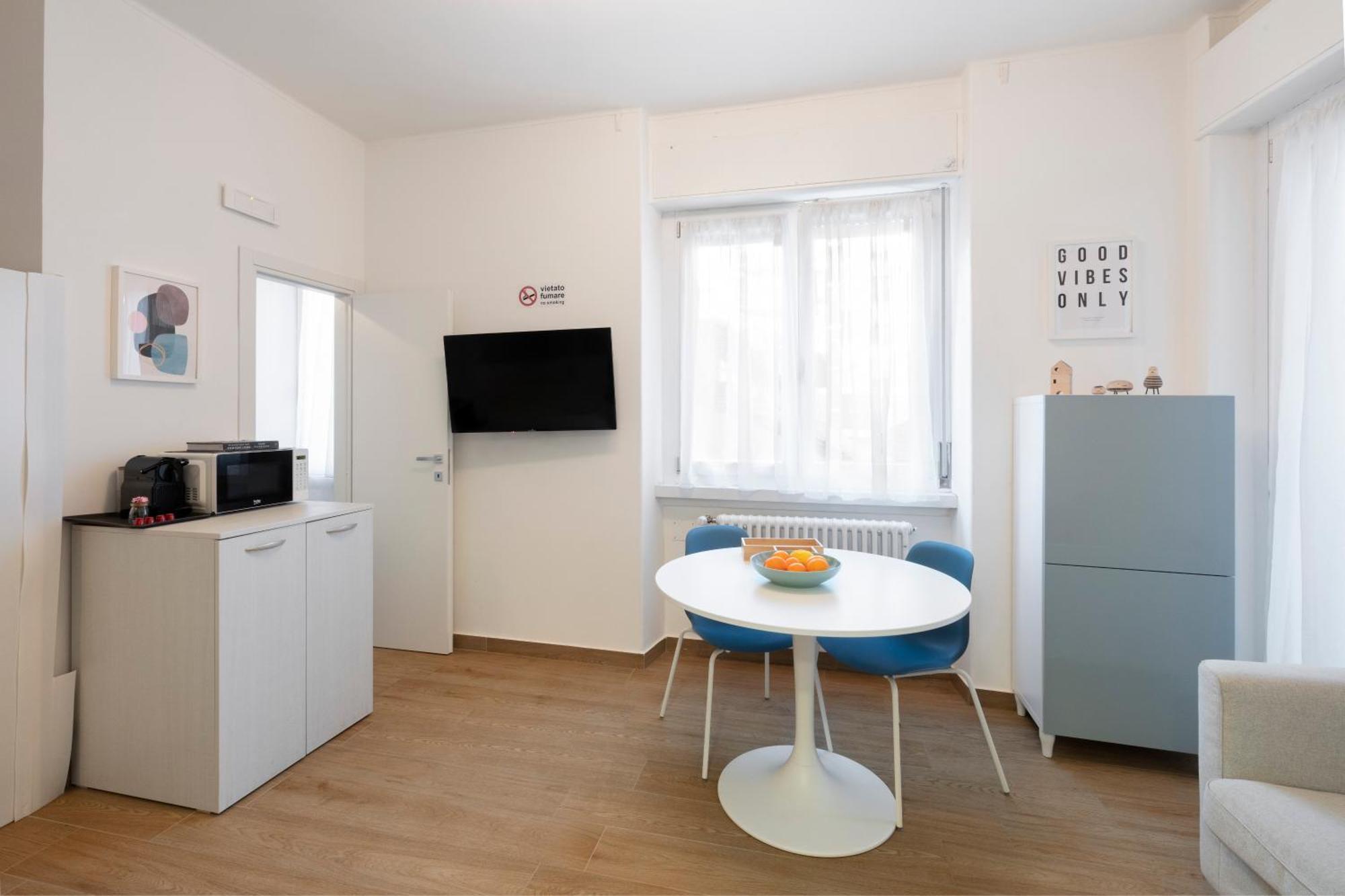 Lomellina 13 Appartamento Milano